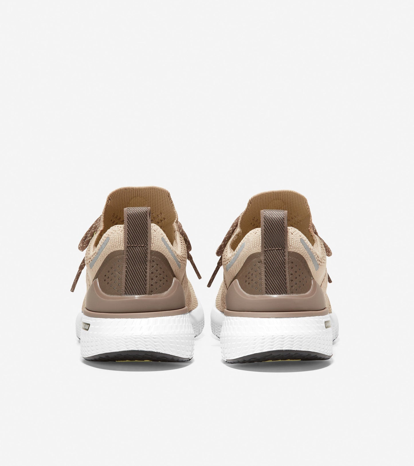 ZERØGRAND Overtake Lite Running Shoe