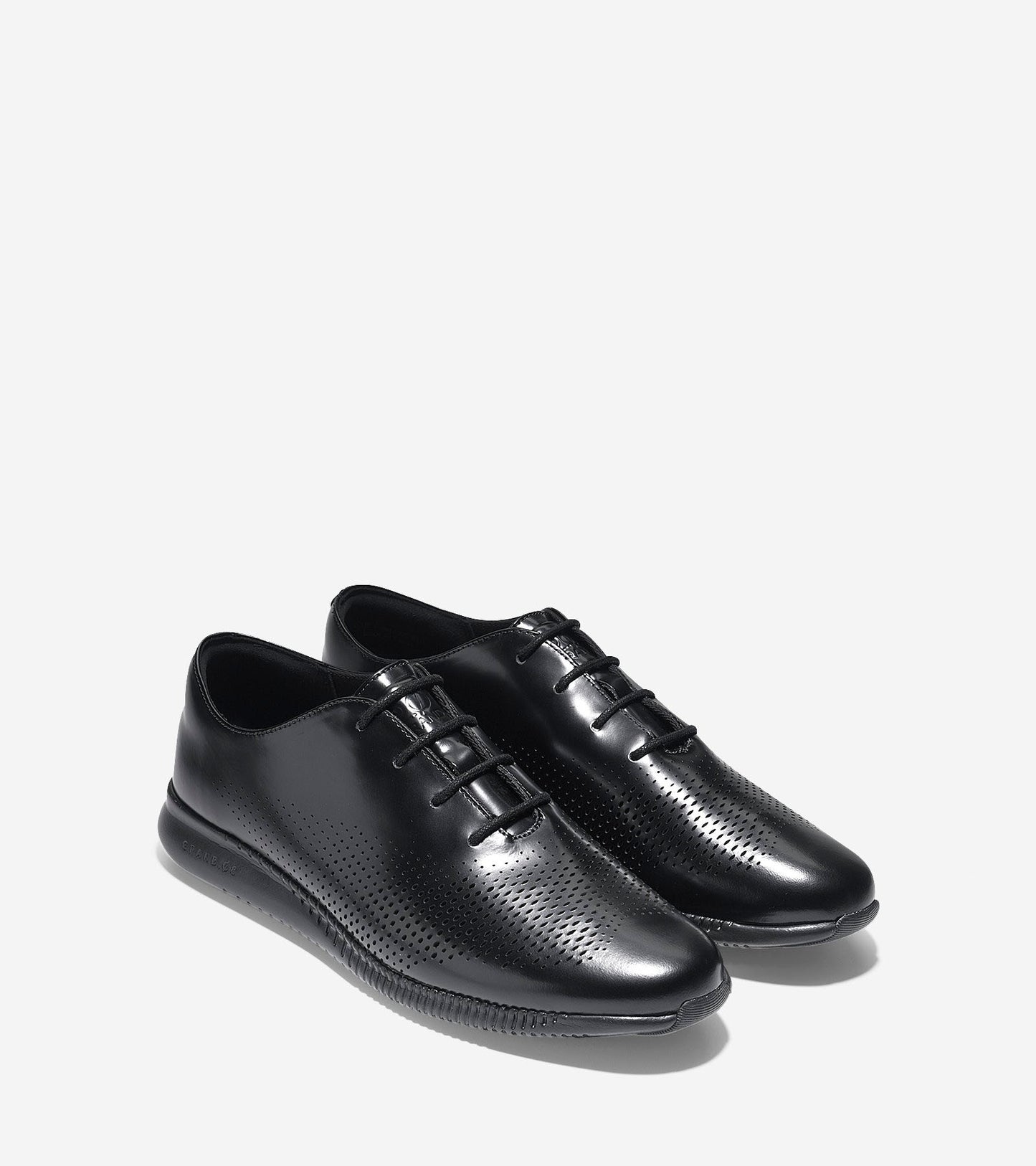 2.ZERØGRAND Laser Wingtip Oxford