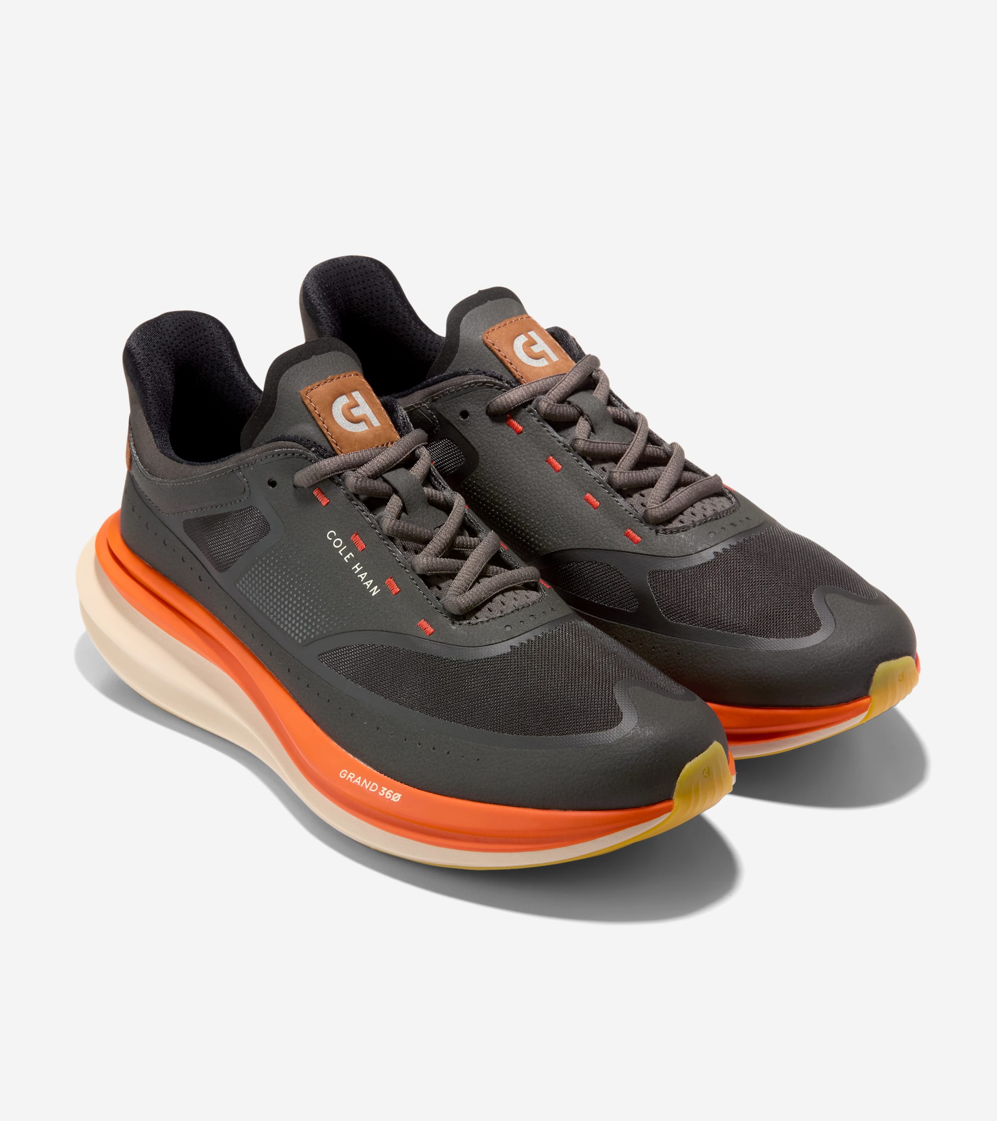 Men's ØriginalGrand Quadstar Running Sneakers – Colehaan.qa