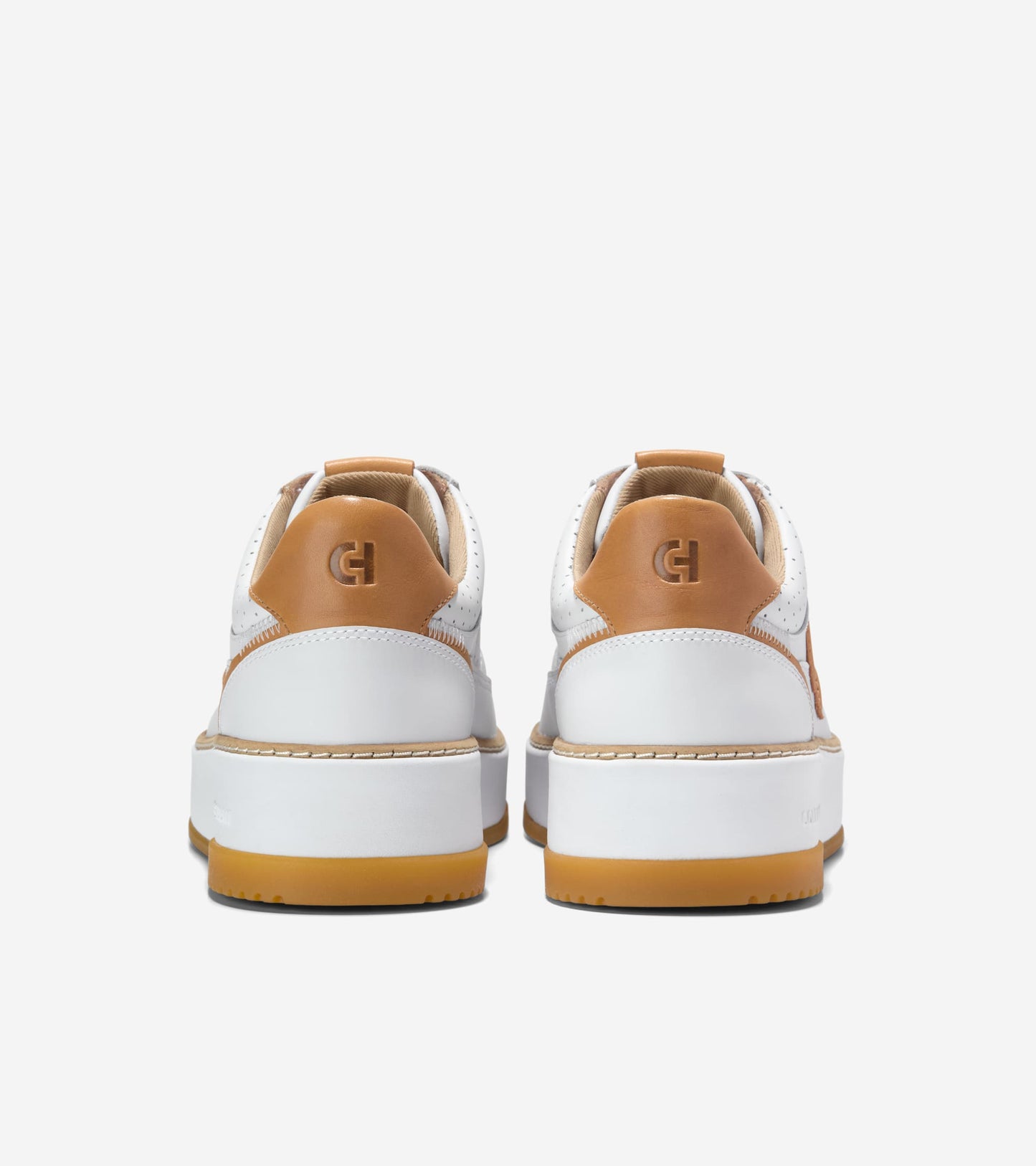 W33199:WHITE PERF LEATHER/BISCUIT/WHITE