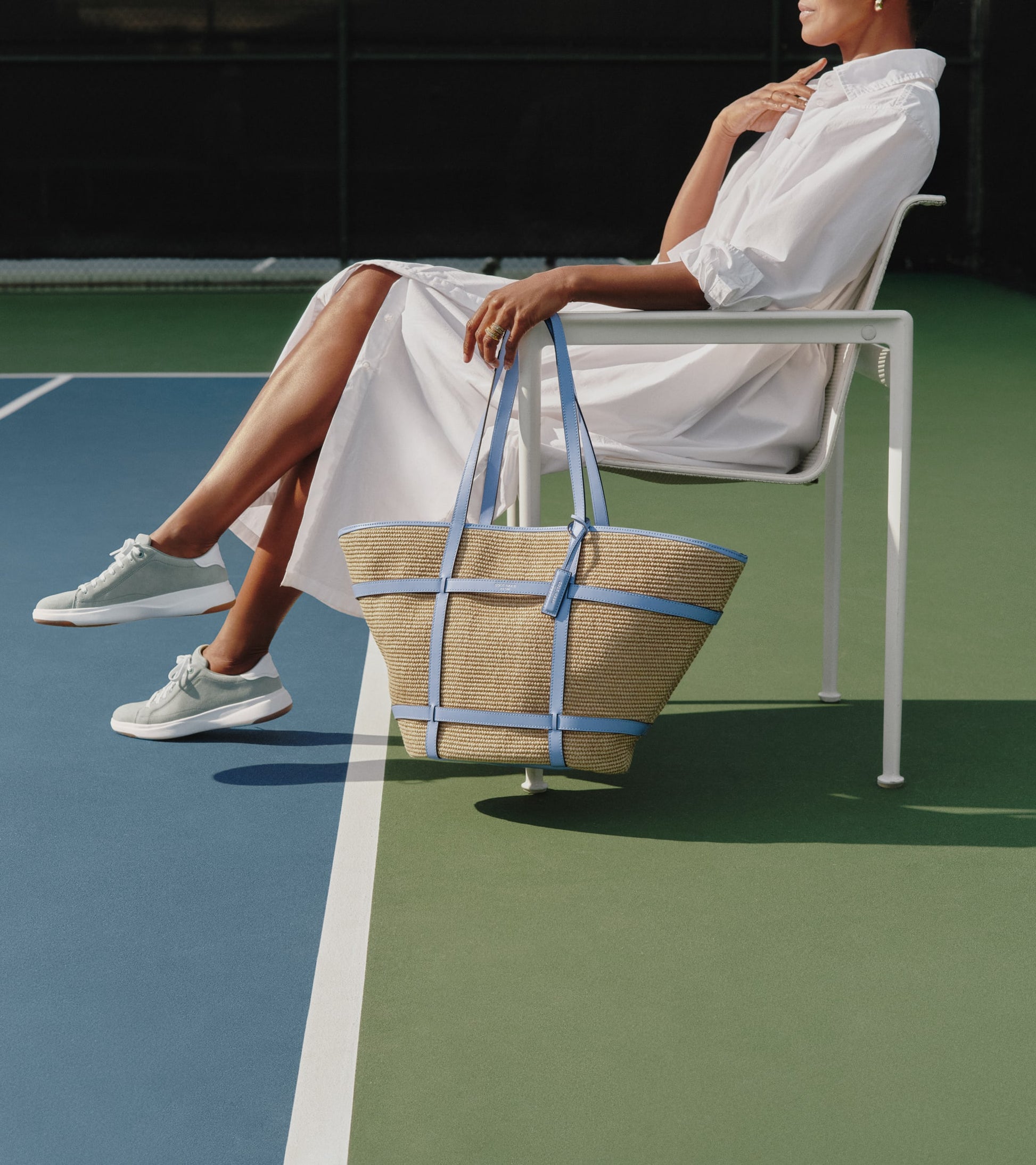 U08154:NATURAL RAFFIA/HYDRANGEA:0000