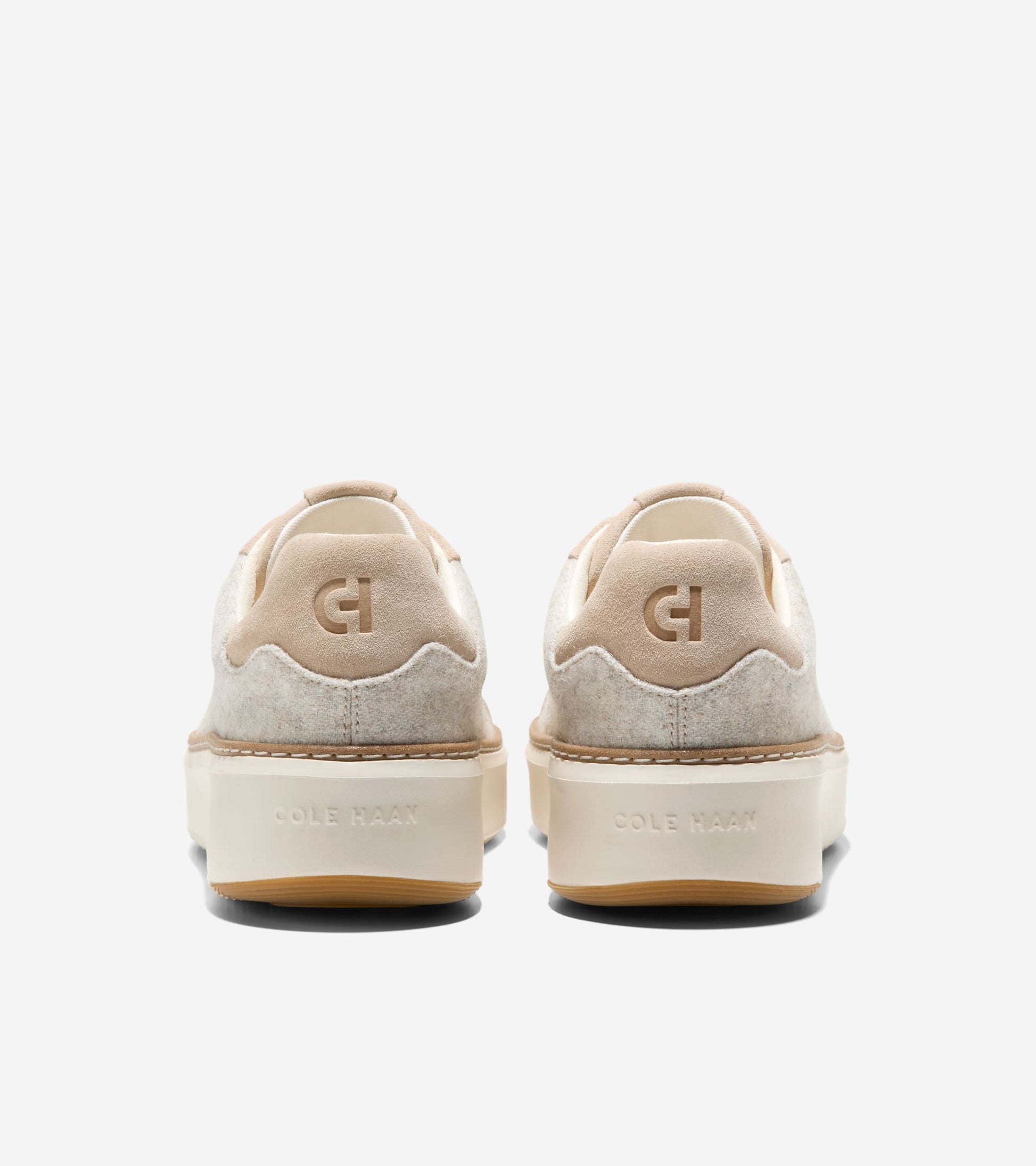 W34761:CH LT SESAME SUEDE/WOOL/IVORY