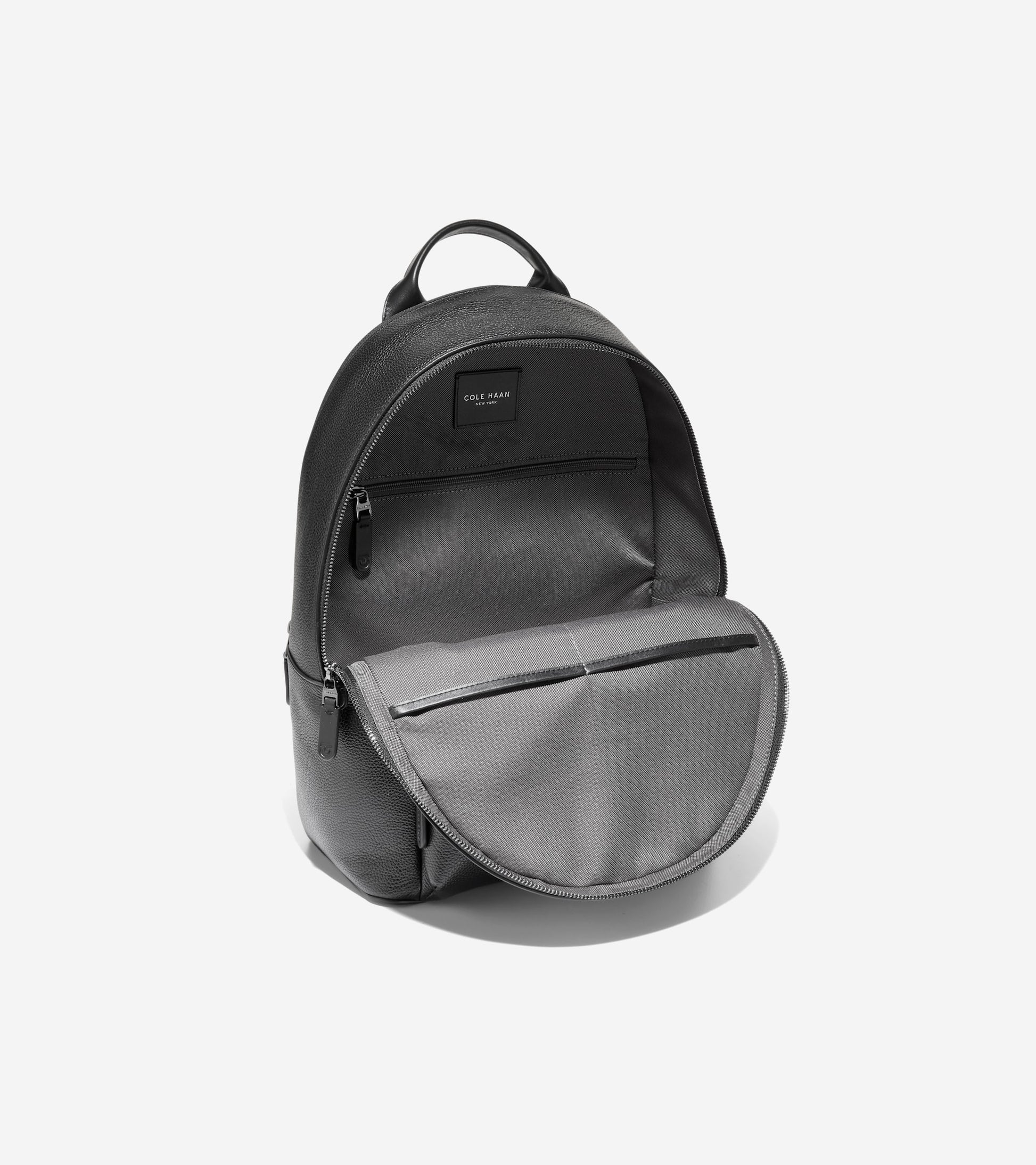 Chole Haan حقيبة ظهر دامون للرجال | Backpacks Chole Haan حقيبة ظهر دامون للرجال | Backpacks