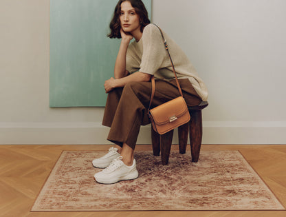 SHOP WOMEN'S SNEAKERS
