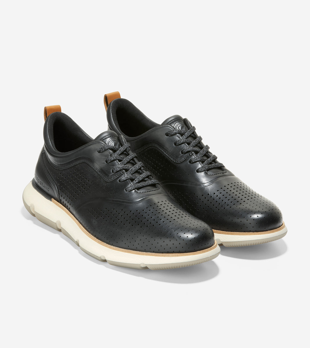 4.ZERØGRAND Perforated Oxford