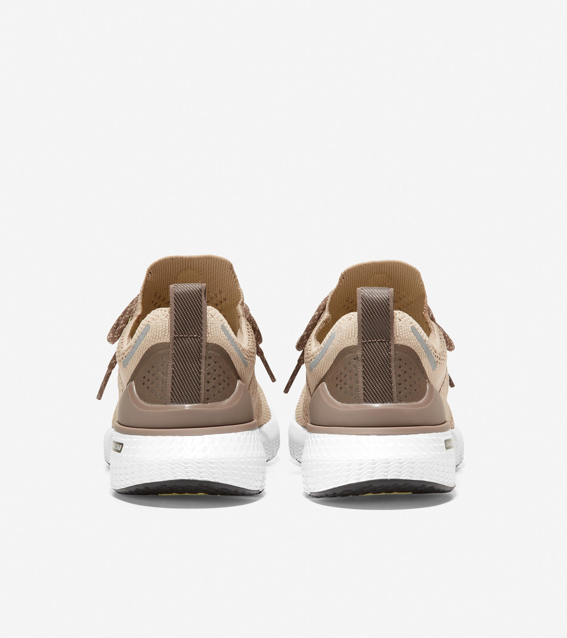ZERØGRAND Overtake Lite Running Shoe