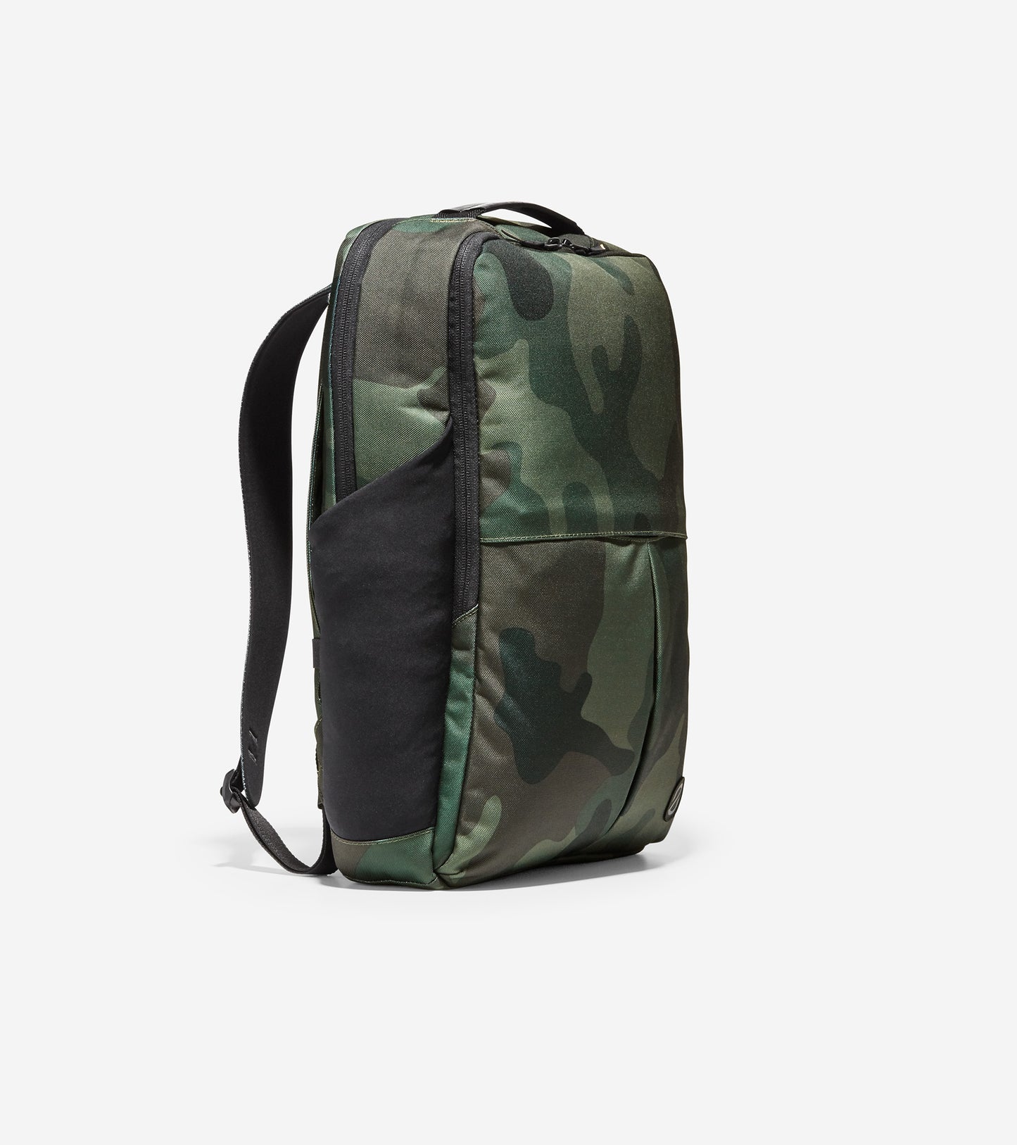 ZERØGRAND Slim Convertible Backpack